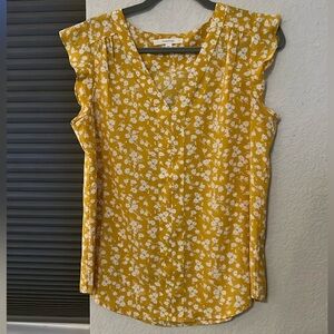 Fun 2 Fun Floral Blouse size Small